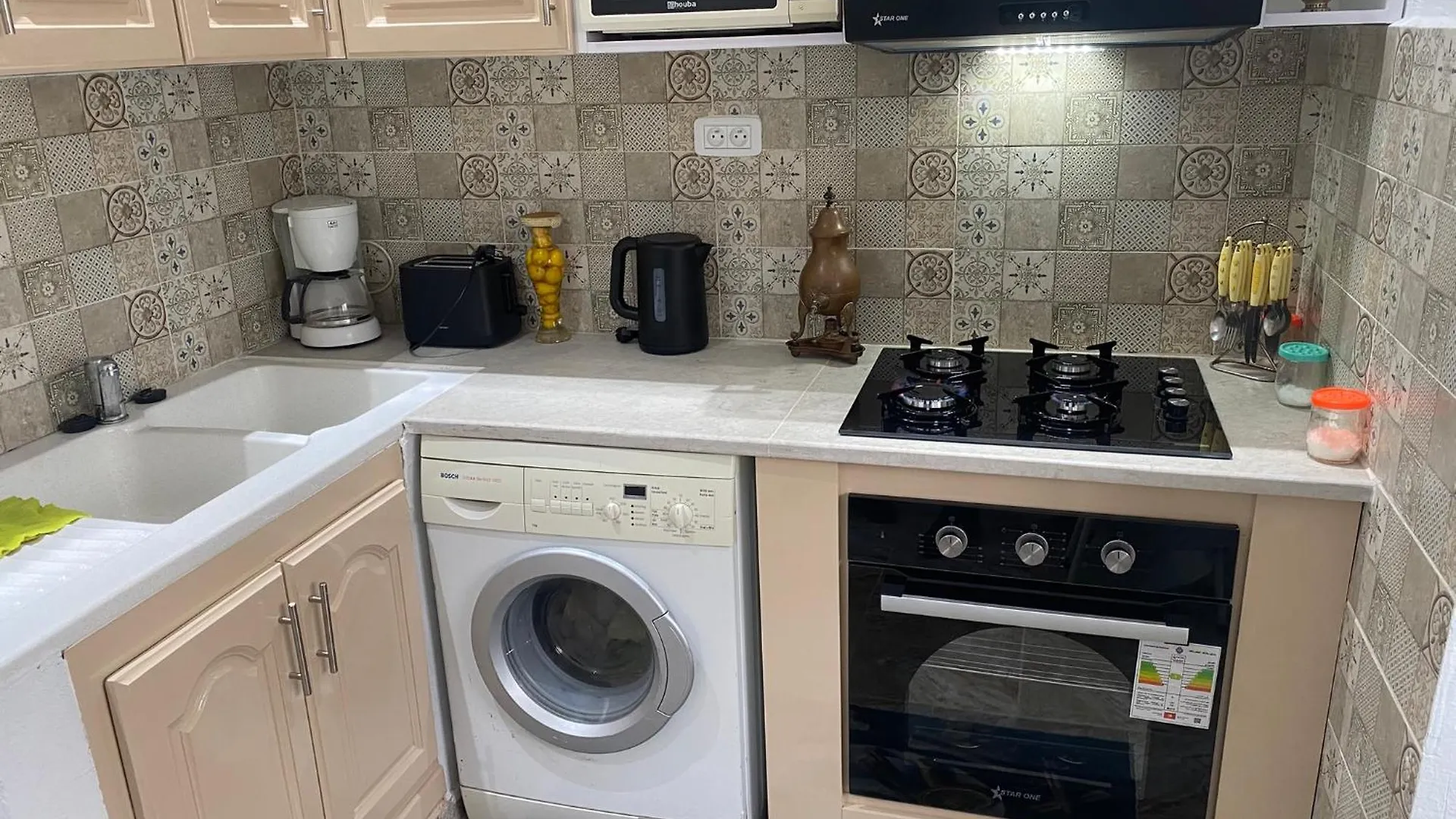 City Apartment Rades Tunis Free Wifi 0*,